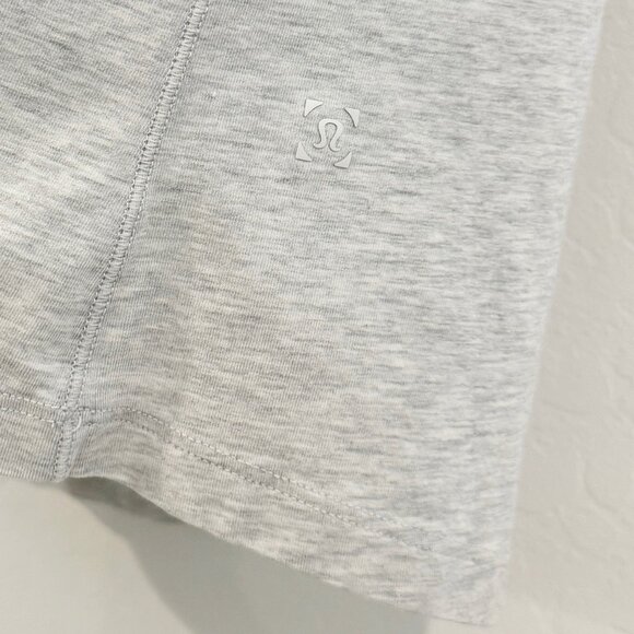 Lululemon Mens Gray 5‎ Year Basic Short Sleeve T-Shirt - Picture 7 of 9
